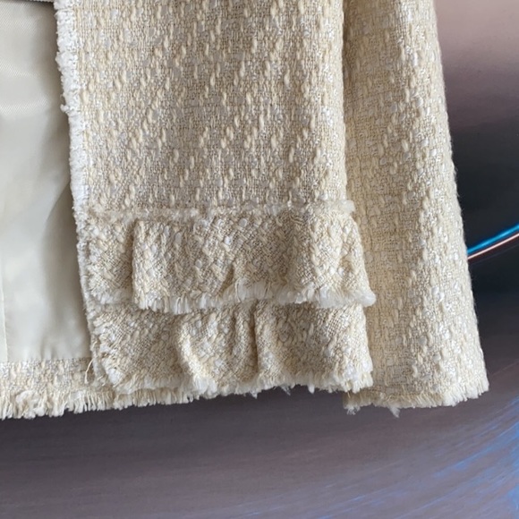 NWT 💖 Beautiful Zara Boucle ruffle jacket - Picture 4 of 11